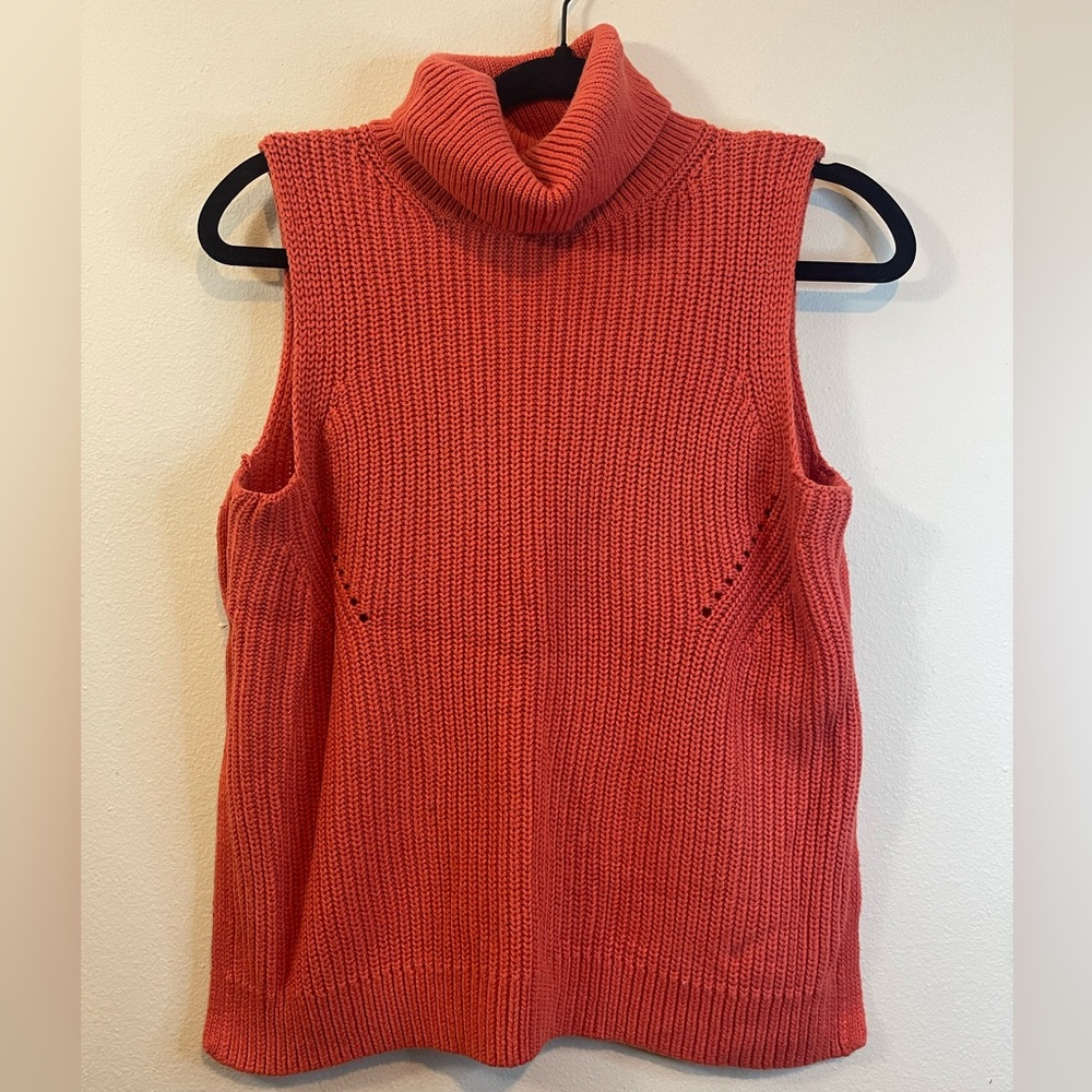 Abercrombie & Fitch Coral Sleeveless Turtleneck Top